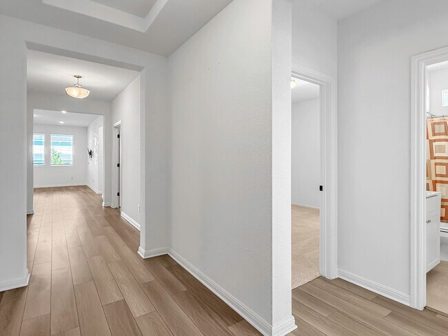 Building Photo - 2608 Emerson Trl