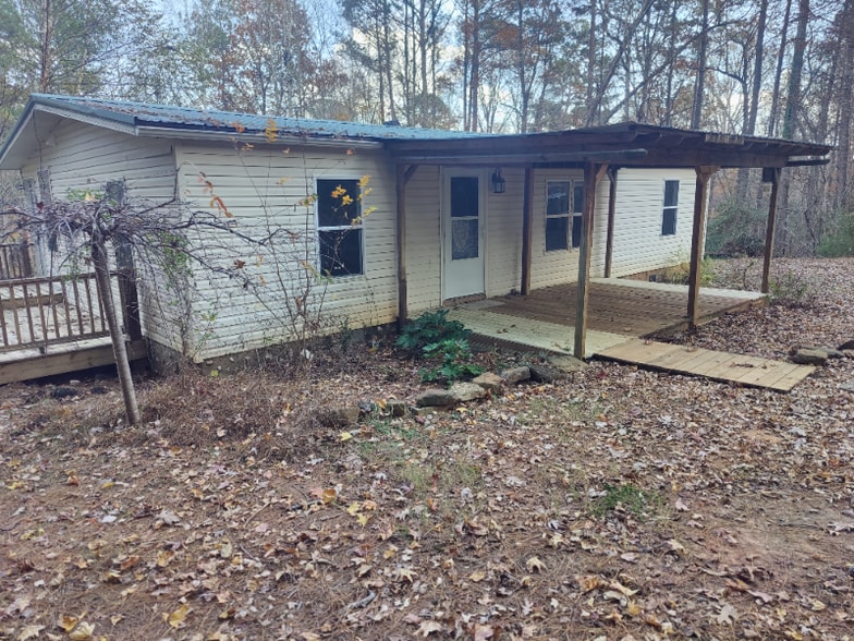 Building Photo - 136 Bunny Trail