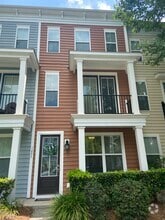 Building Photo - 1456 Roustabout Way