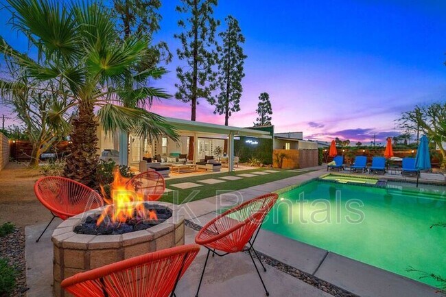 Building Photo - 2525 N Cerritos Rd