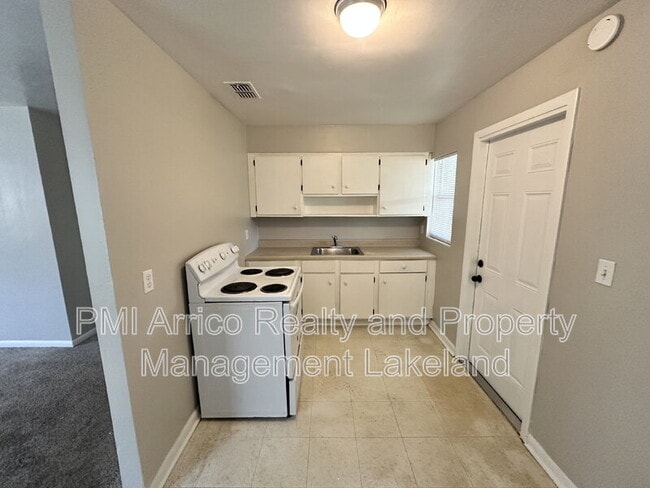 Building Photo - 5472 Old Rd 37