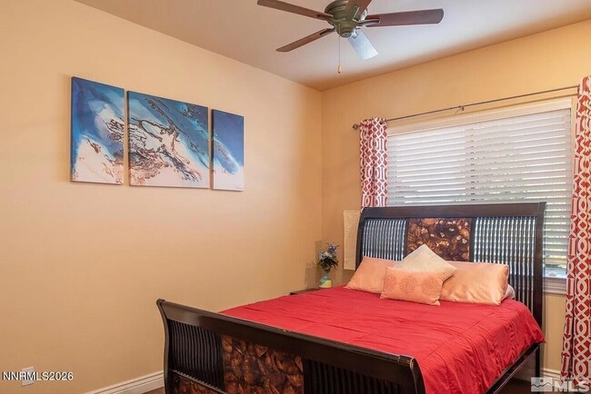 Building Photo - 3945 Aspen Hollow