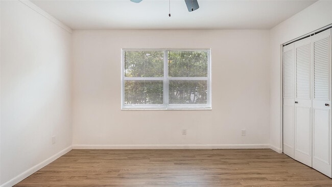 Building Photo - 3001 NW 4th Terrace