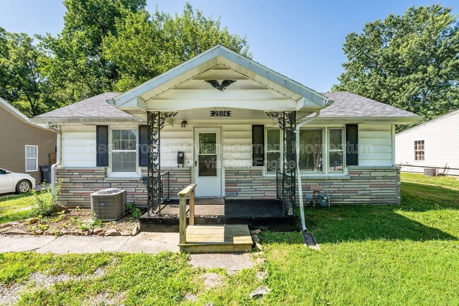 Building Photo - 2804 W Washita St