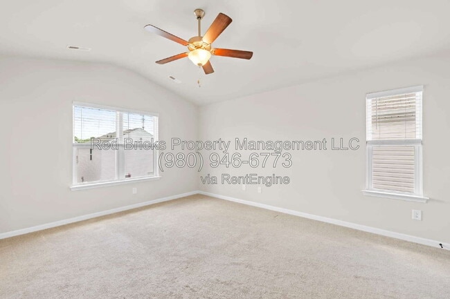 Building Photo - 7113 Stoney Wood Ln