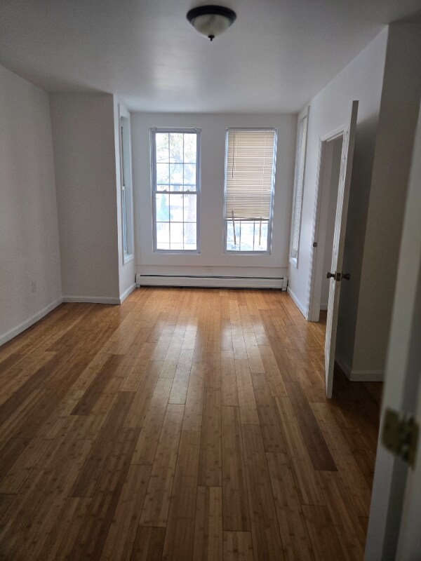 Building Photo - 316 Summer Ave