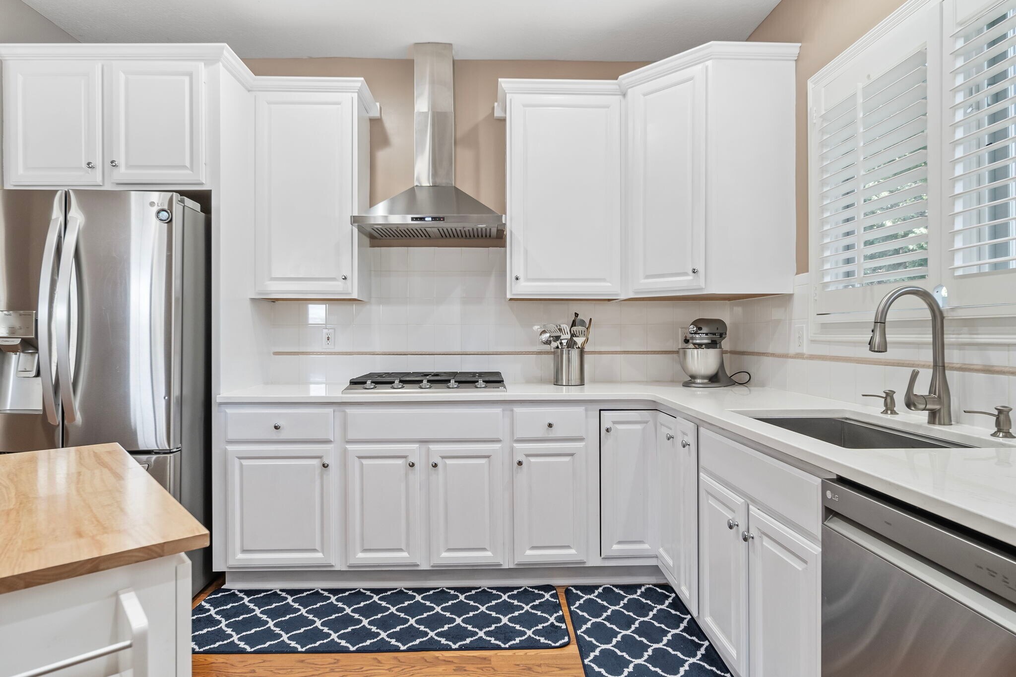 Building Photo - 4939 Stonehaven Dr