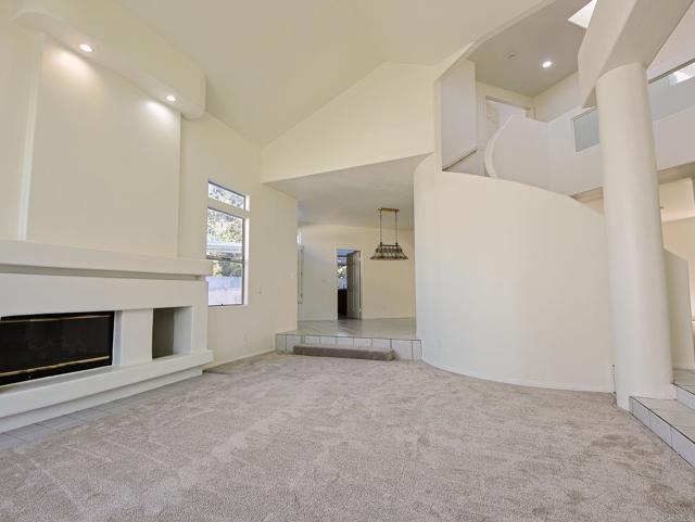 Building Photo - 4918 Amador Dr