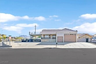 Building Photo - 391 E Kimberly Dr