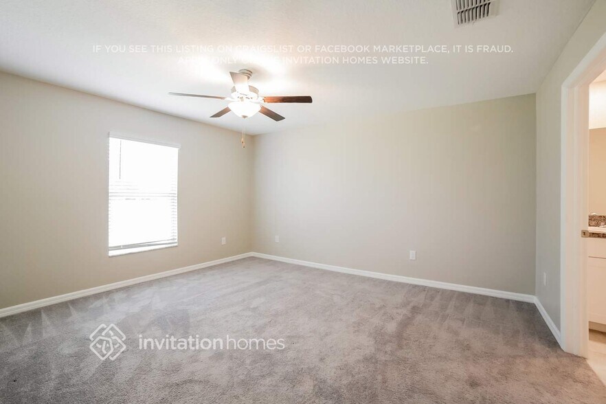 Building Photo - 1630 Blue Rose Dr