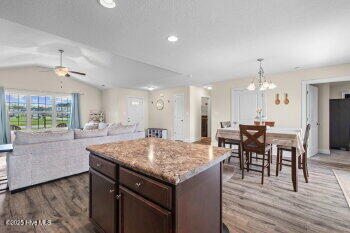 Building Photo - 318 Aquamarine Cir