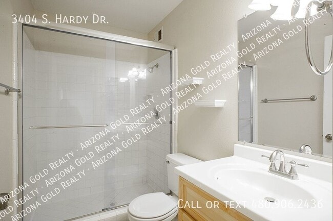Building Photo - 3404 S Hardy Dr