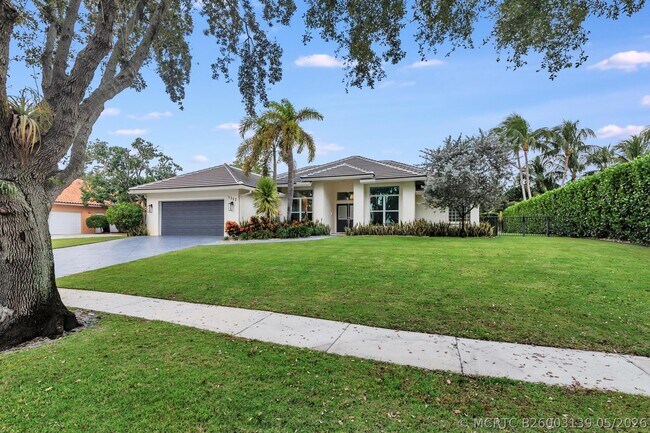 Building Photo - 3317 Embassy Dr