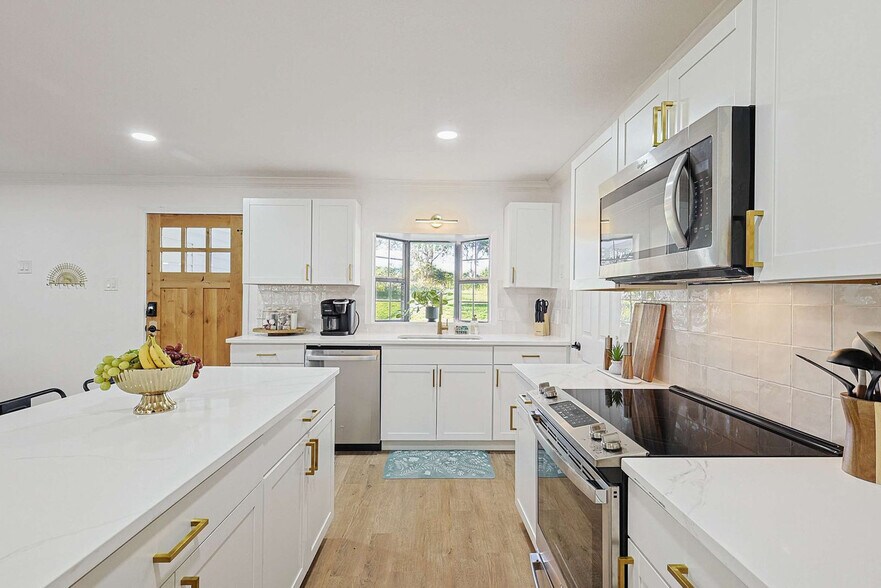 Building Photo - 260 McGraw Ln