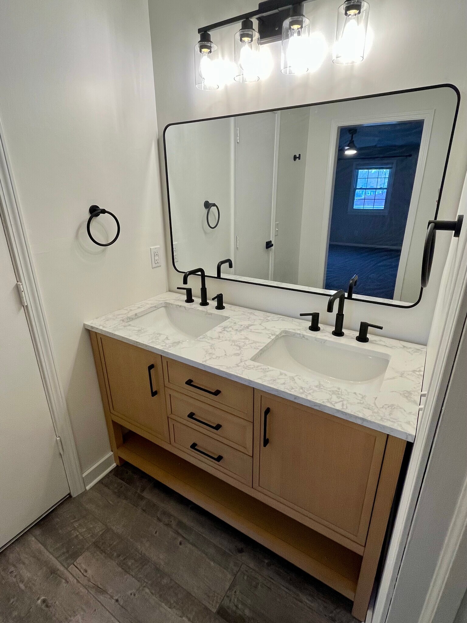 Primary bathroom - 3803 Brunswick Dr