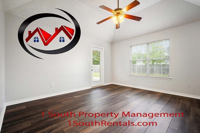 Building Photo - 8894 Spring Grove S