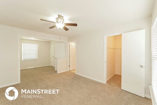 Building Photo - 3017 Iva Dr