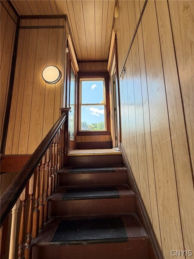 Building Photo - 123 E Lafayette Ave