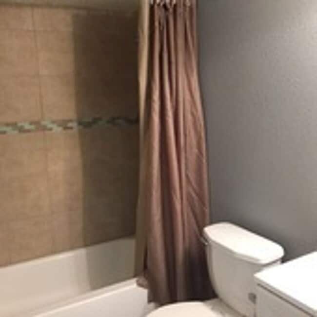 Building Photo - Pre Leasing for fall 2026! 5/3 in Medical District!