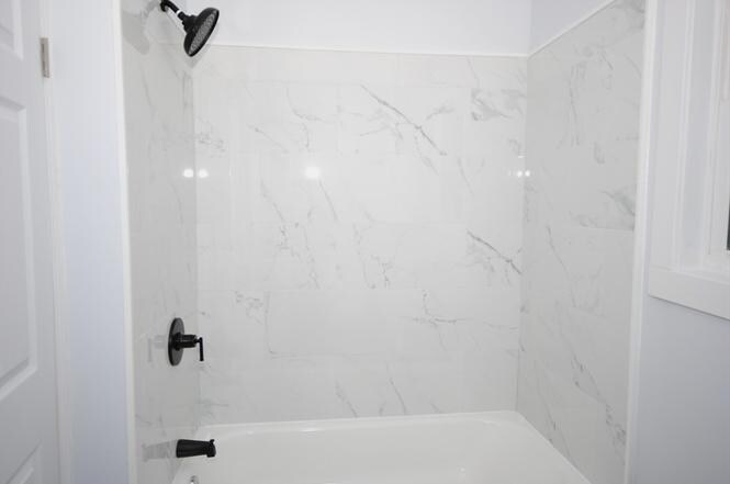 Building Photo - 72 Hall St