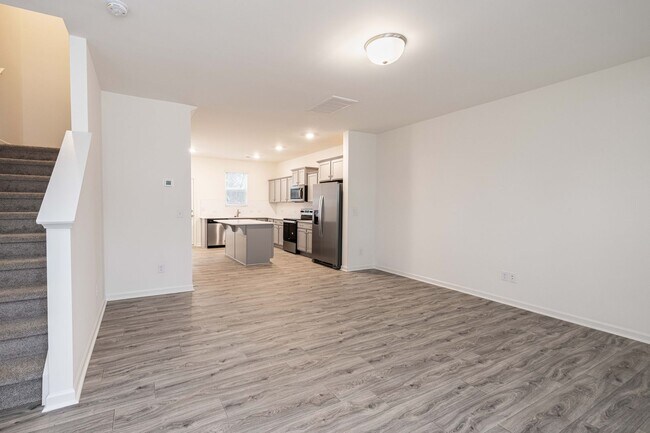 Building Photo - Charming 3-Bedroom Townhome Near Jack Alexander Blvd - APRIL MOVE IN SPECIAL