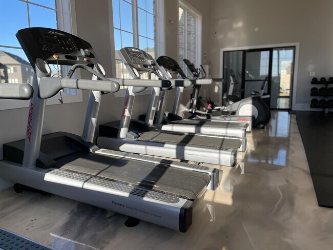 Building Photo - 1083 N Westyn Lp