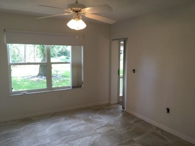 Building Photo - Ground Floor Condo at Magnolia Place