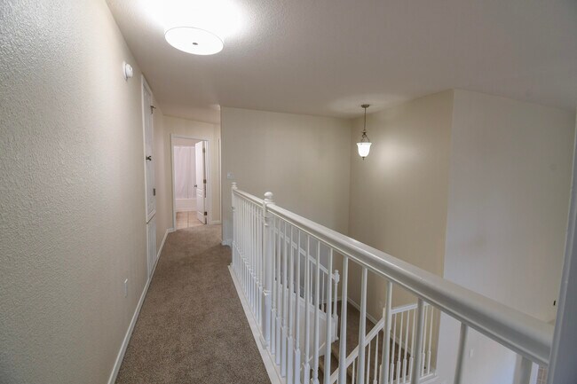 Building Photo - 735 Loblolly Bay Dr