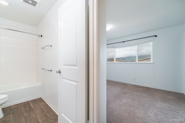 Building Photo - 3 Bed 2.5 Bath home in Koa Ridge