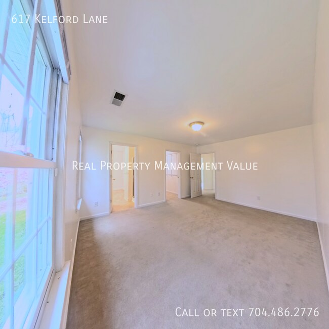 Building Photo - 617 Kelford Ln