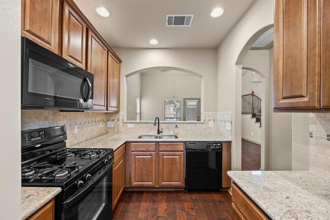 Building Photo - 263 Cleveland