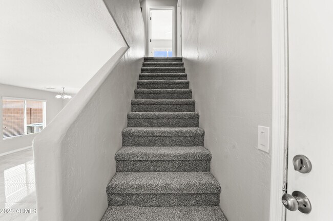 Building Photo - 11215 W Heatherbrae Dr