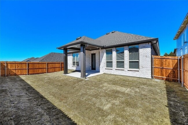 Building Photo - 206 Miramar Ave