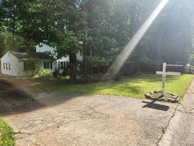 Building Photo - 4008 Rock Mill Dr
