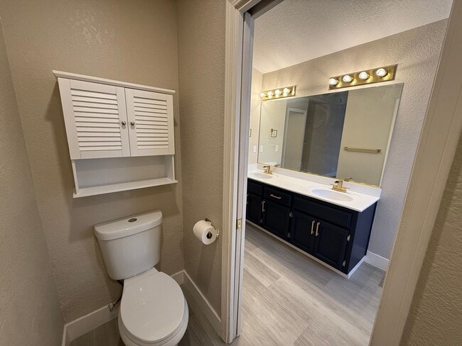 Building Photo - Newly updated 3-bedroom single story home!