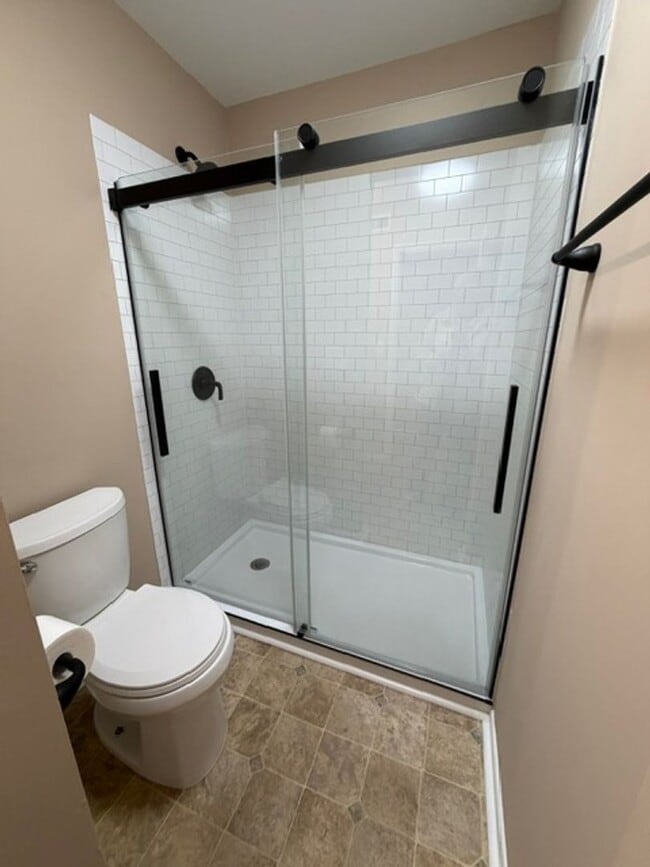 Building Photo - Burlington