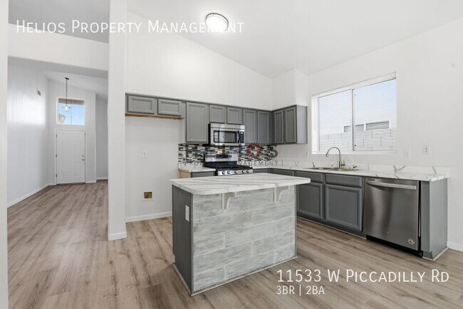 Building Photo - 11533 W Piccadilly Rd