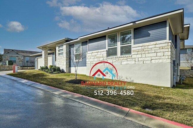 Building Photo - Application Pending: Beautiful Home in Kis...