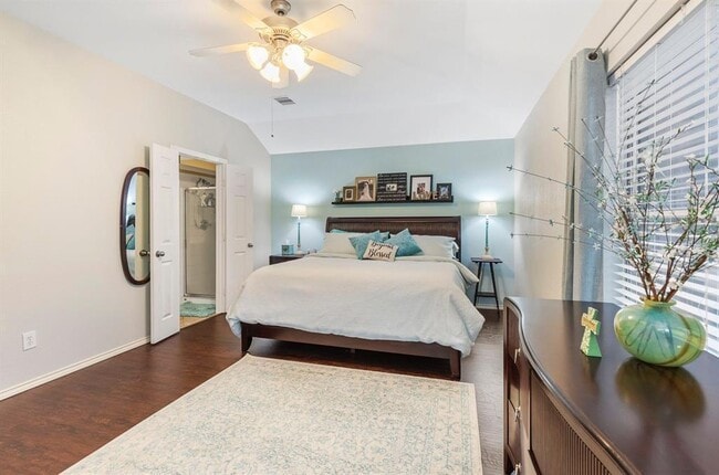 Building Photo - 22848 Lantern Hills Dr