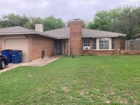 Building Photo - 2800 Aftonshire Way