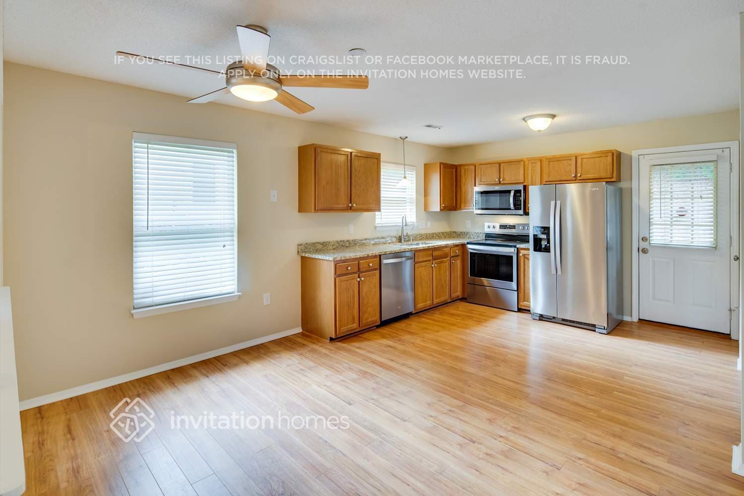 Building Photo - 128 Pratt St