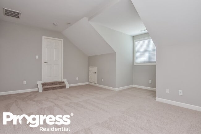 Building Photo - 1320 Trailing Rose Ct