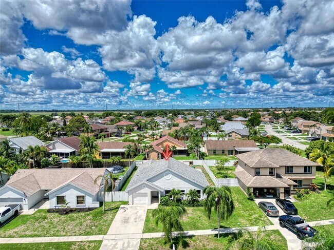 Building Photo - 22471 Grouper Ct