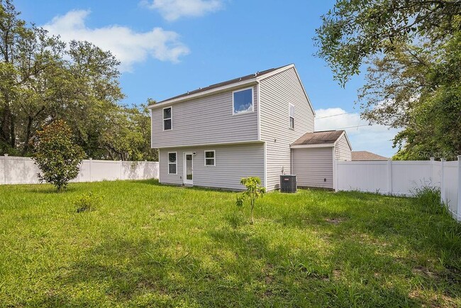 Building Photo - 303 Anchovie Ct