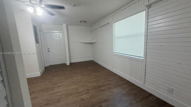 Building Photo - 2580 NW 62nd Ave