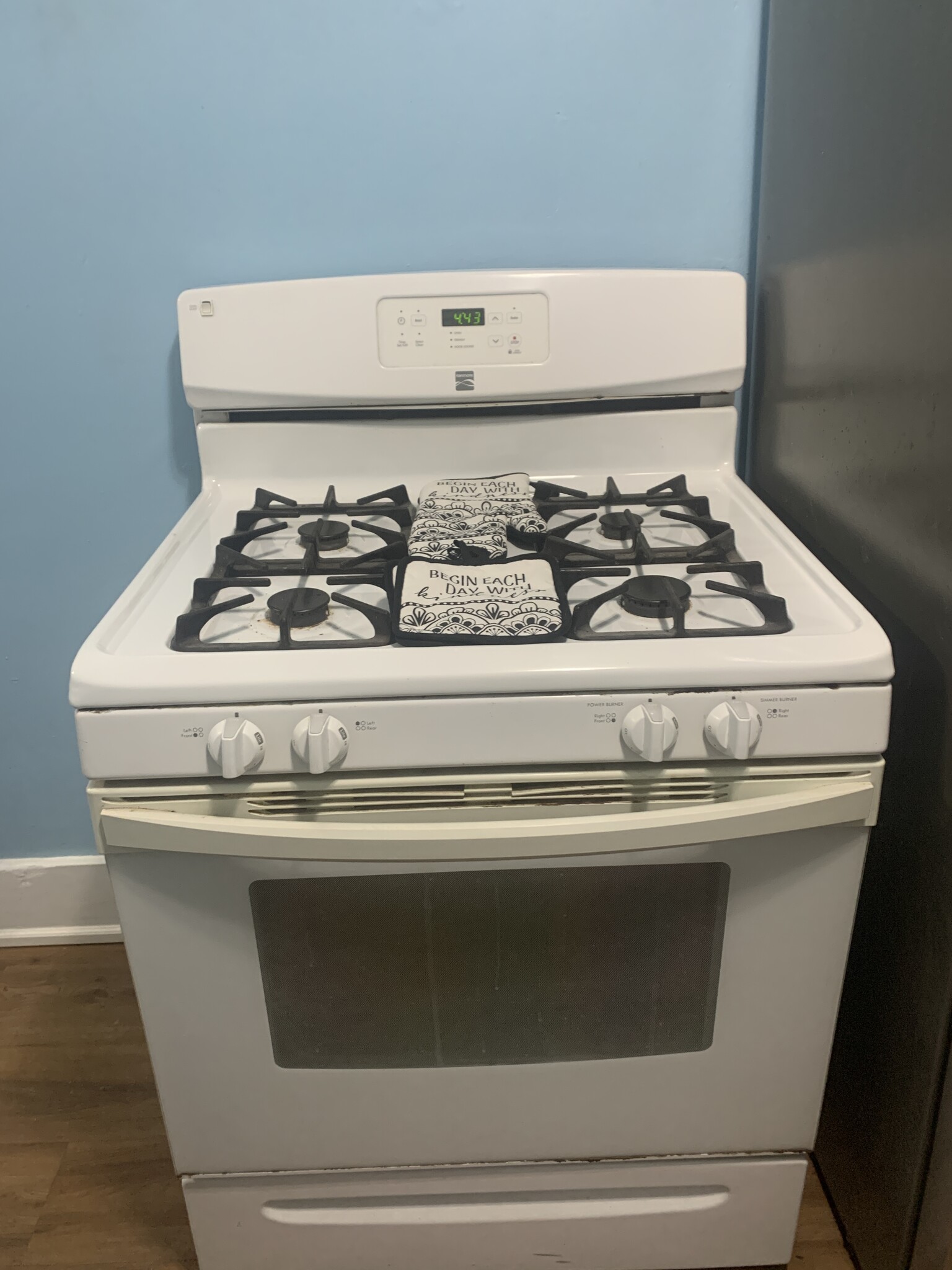 Building Photo - 2816 W Liberty St