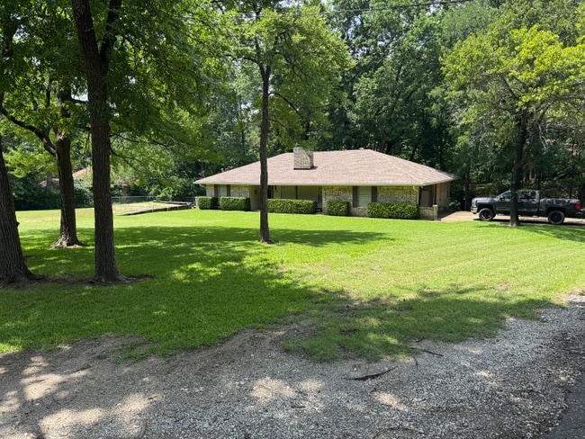 Building Photo - 15712 Top Ct