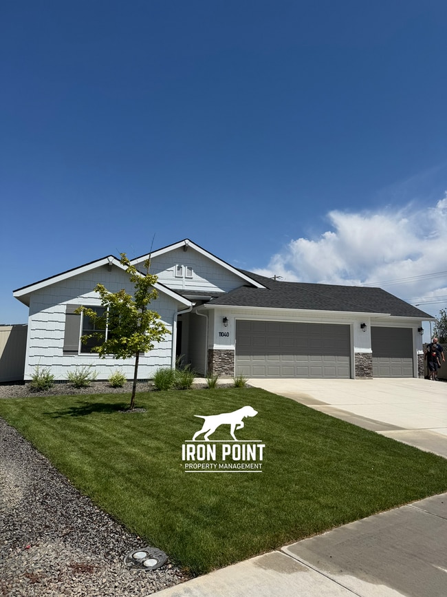 Building Photo - Brand New Home-Never Lived In w/3 car gara...