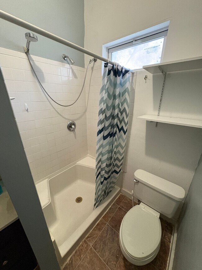 Building Photo - 2274 Orchard St