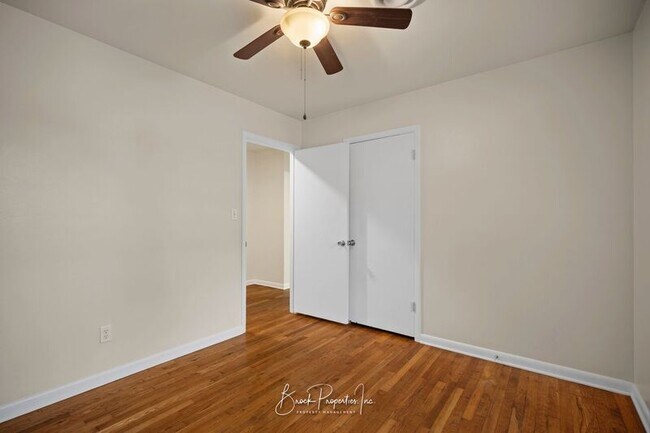 Building Photo - 1511 Woodchuck Ave